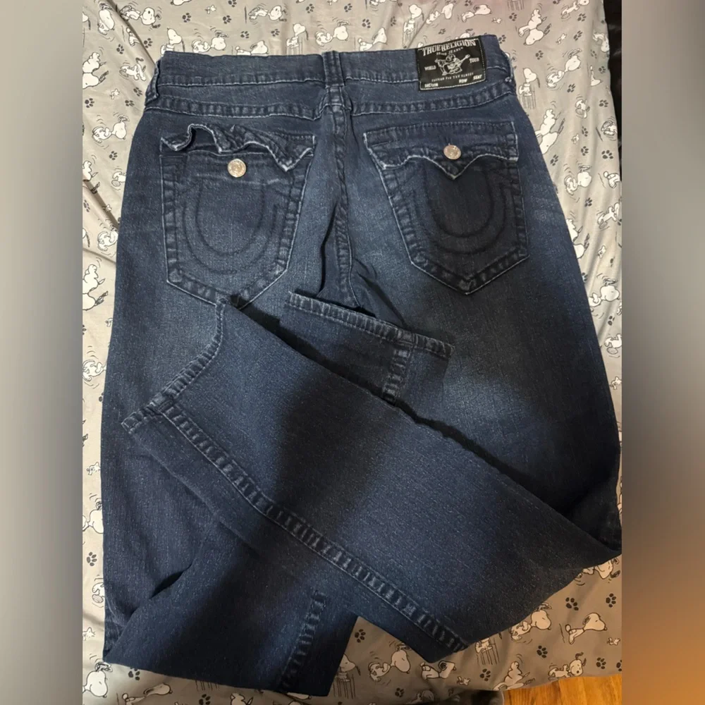 True Religion Men’s Dark Blue Jeans with Knee Panels